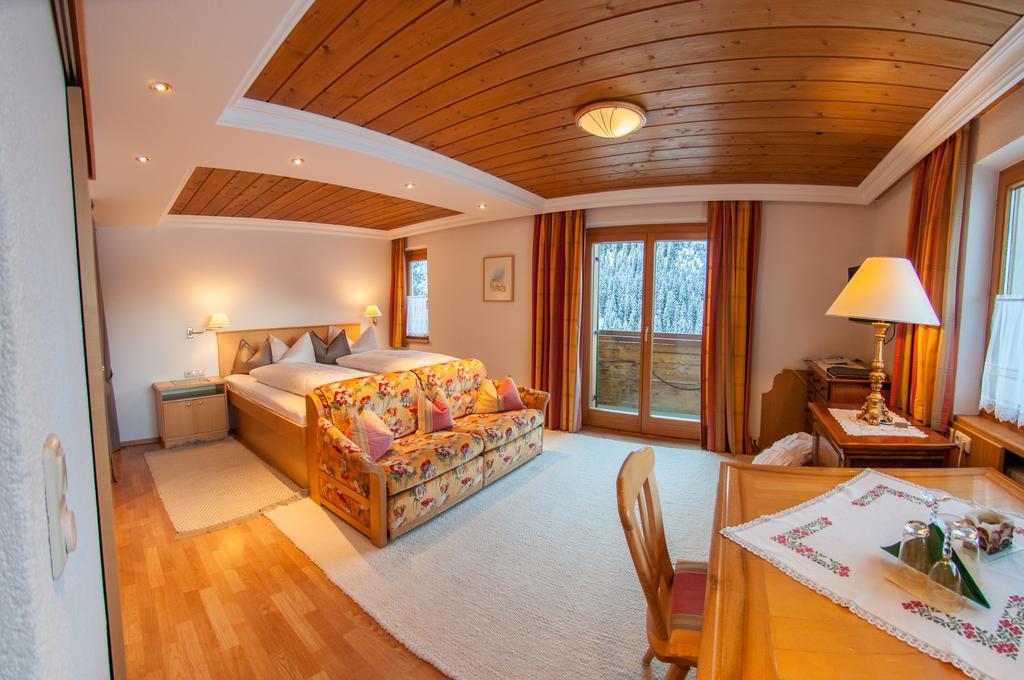 Pension Alwin Lech am Arlberg Camera foto