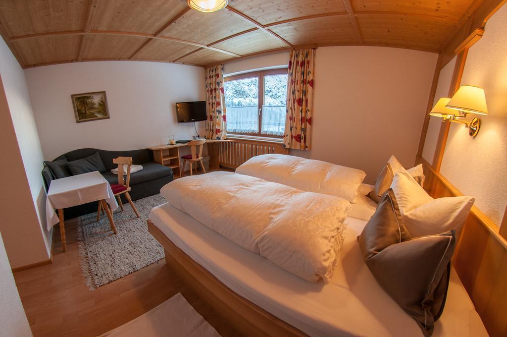 Pension Alwin Lech am Arlberg Camera foto