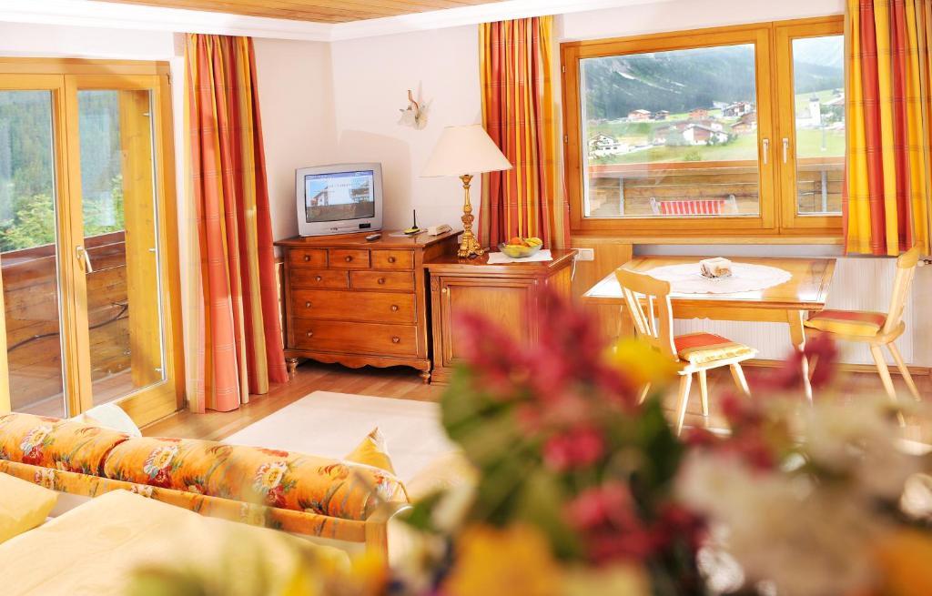 Pension Alwin Lech am Arlberg Camera foto